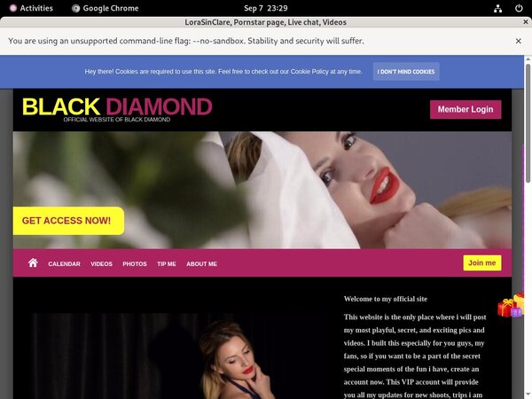 [Image: LoraSinClare-Login-Pass.jpg]